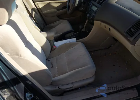 2004 Honda Accord 2.4 Lx from USA, damaged, VIN 1HGCM56354A142412